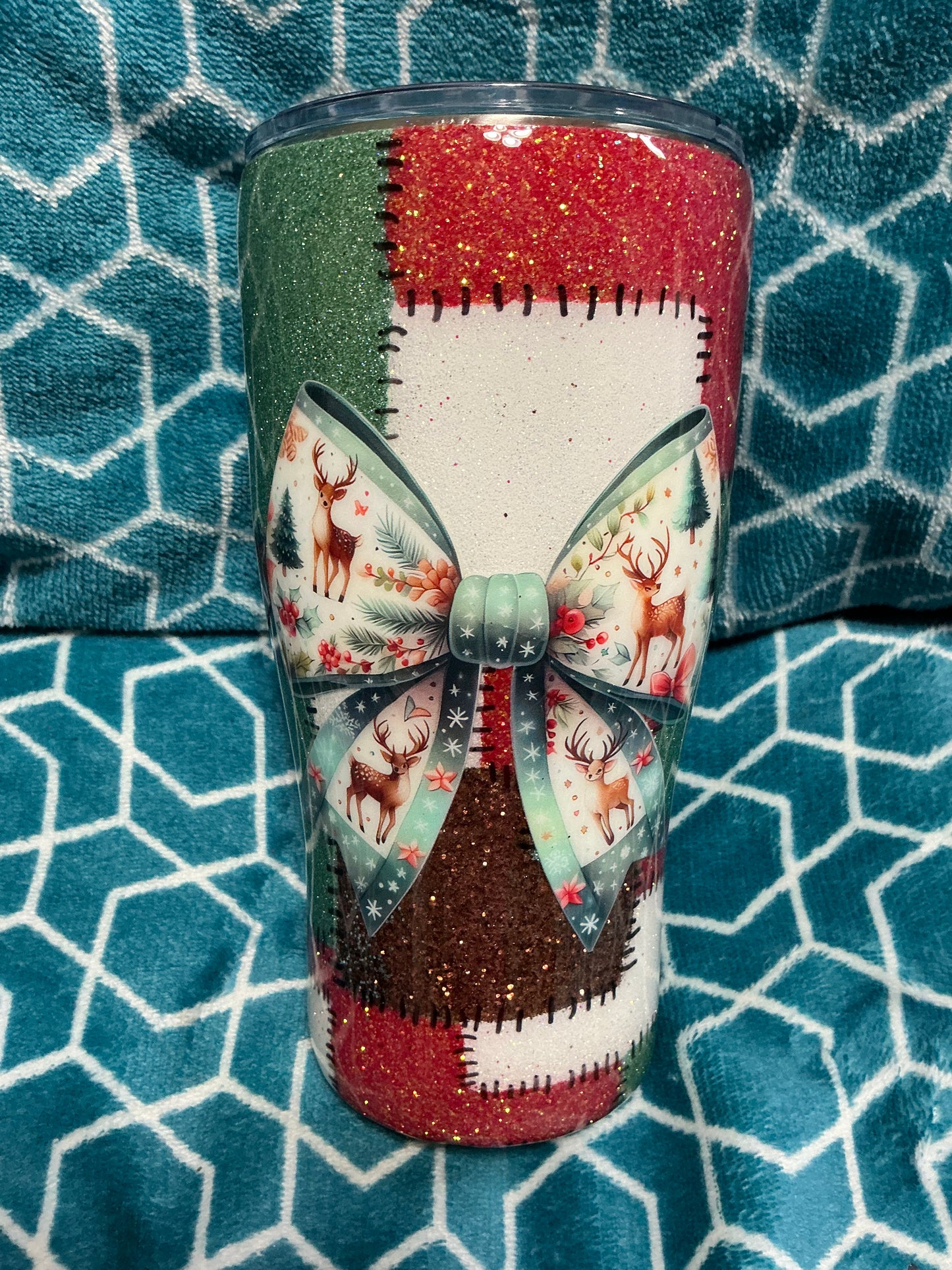 30oz Modern Curve Christmas Patchwork