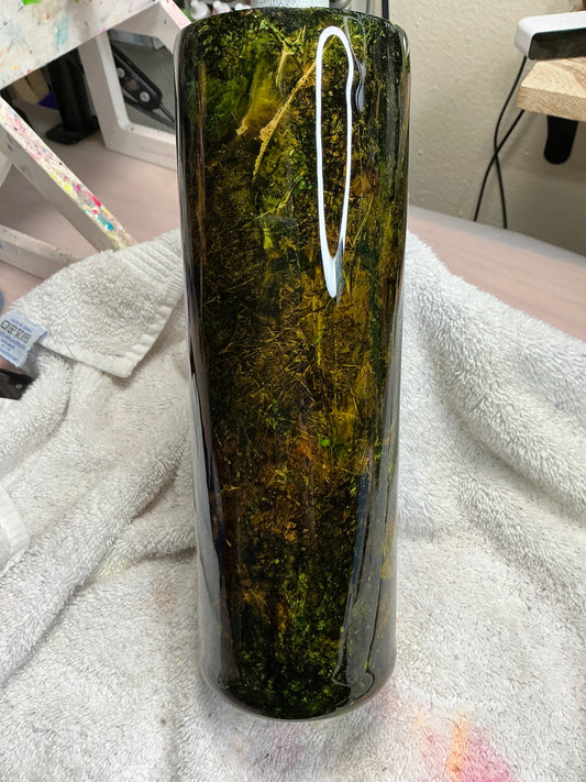 #45)   30oz Skinny Camo - FRITZY SOLD
