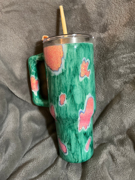 #49)       40oz Peach/Green Geode FRANNIE SOLD