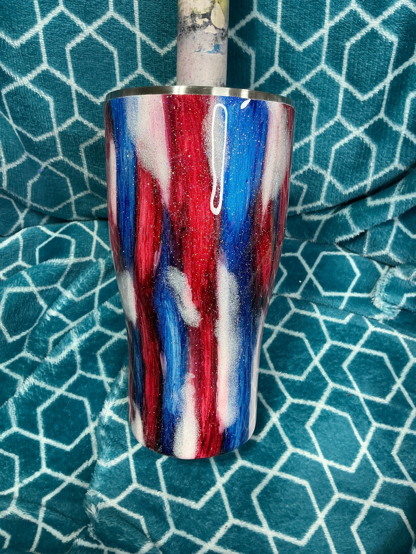 30oz Modern RWB Woodgrain